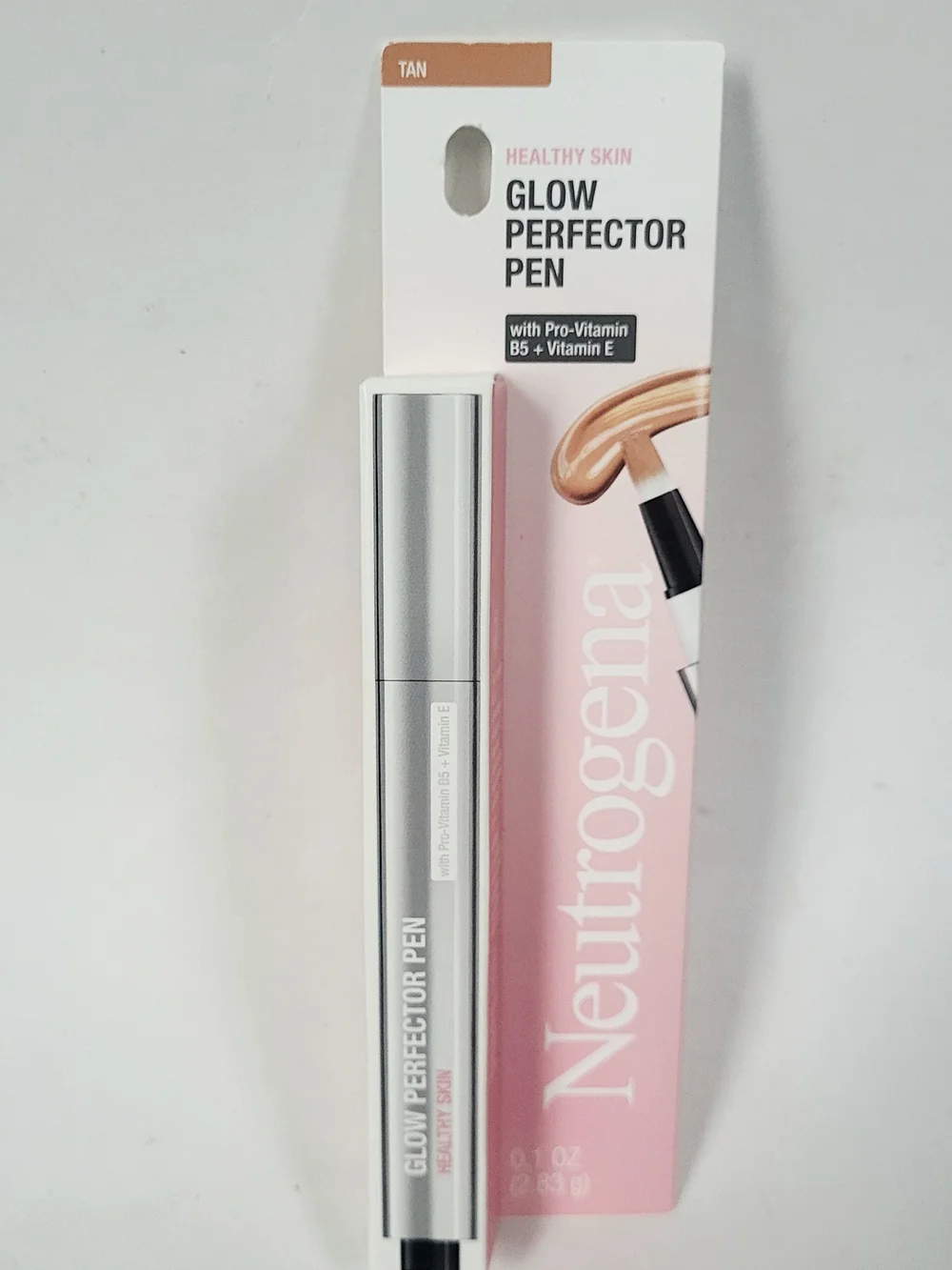 Neutrogena Glow Perfector Pen w/Vitamins B5 and E -Tan